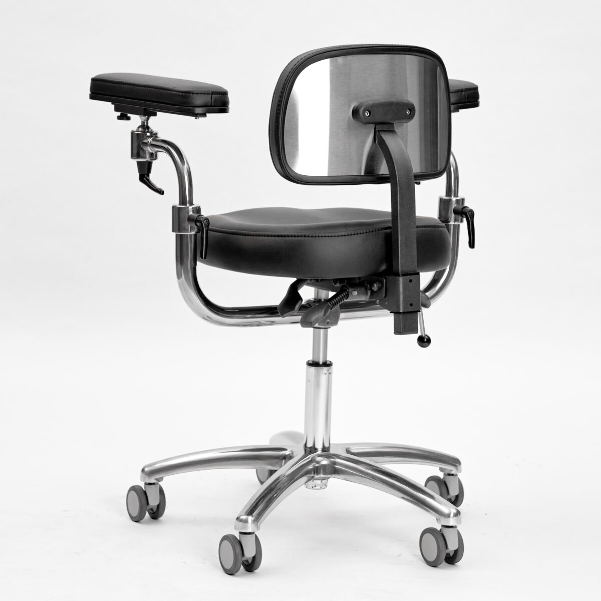 стул для физиотерапии с подлокотниками